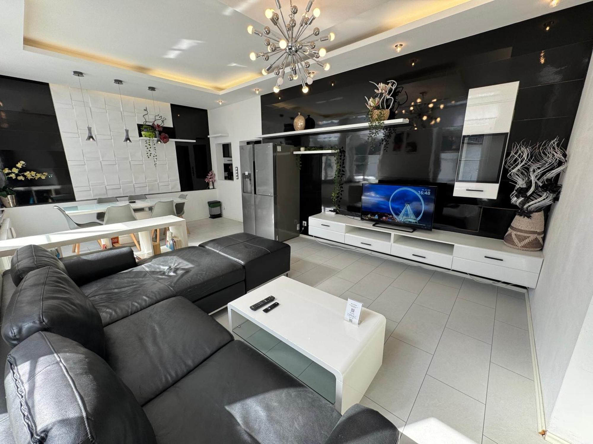 Moderne & Rustikale Monteurwohnung Im Zentrum Eitorf Экстерьер фото