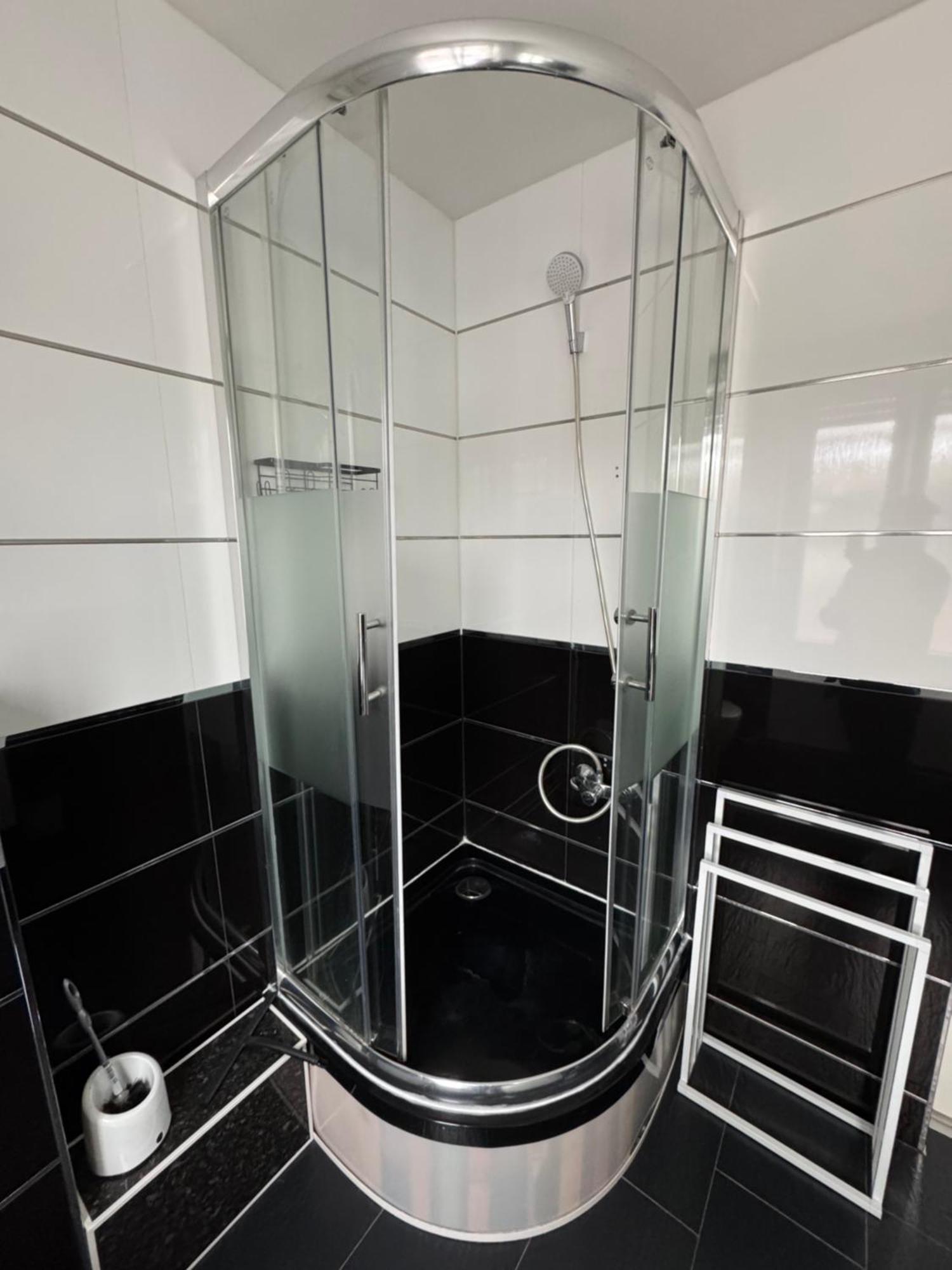 Moderne & Rustikale Monteurwohnung Im Zentrum Eitorf Экстерьер фото